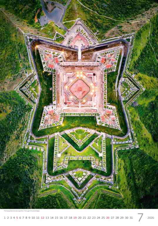 STANDARD - Calendar World from Above