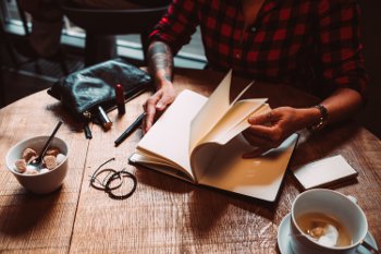 Opravdovými pány svého času? Beze všeho a hned!